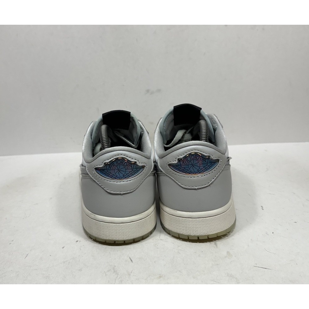Air Jordan 1 Retro OG Low Year of the Snake HF3144-100 Men's‎ Size 10.5 Shoes - Picture 4 of 8
